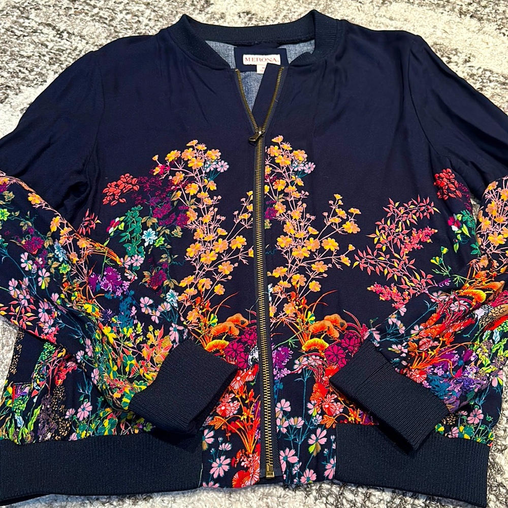 Merona Beautiful Floral full zip Jacket~ size medium